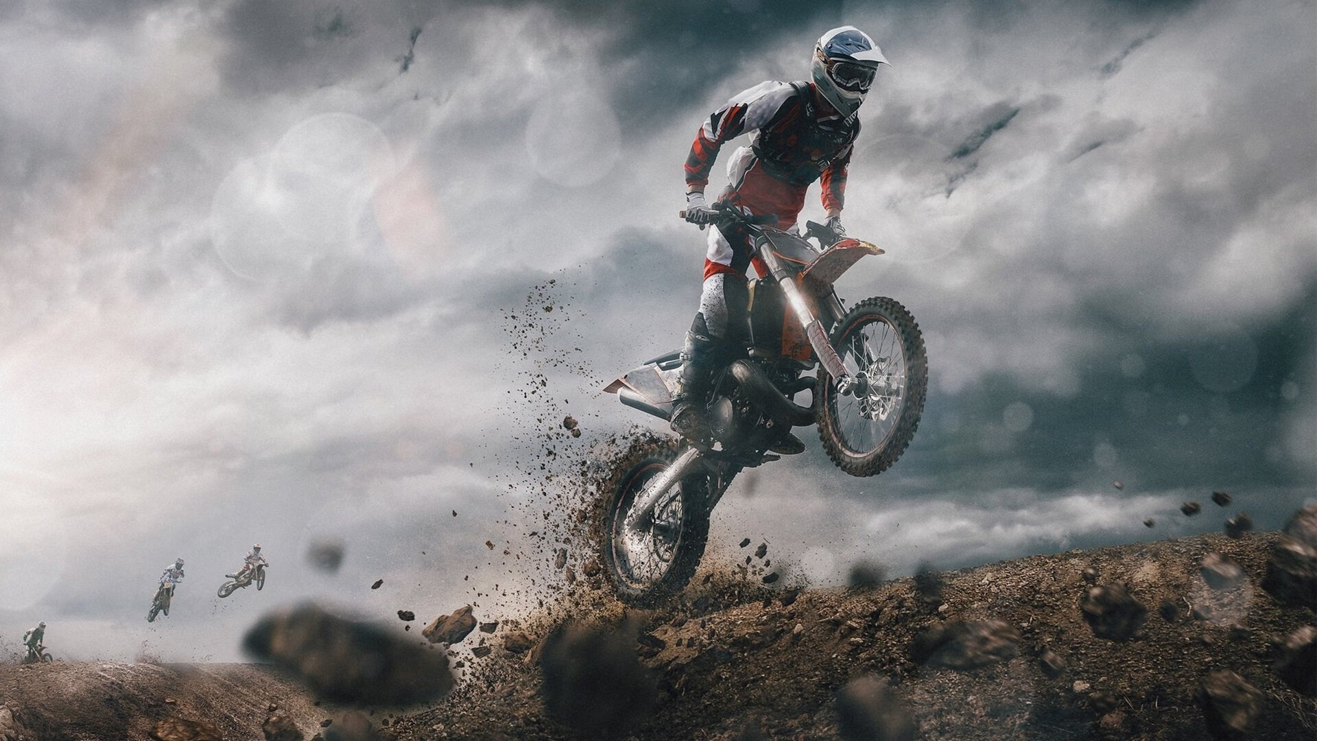 梅西回归赛场，败北首场状态亮眼，曼联观众沸腾！